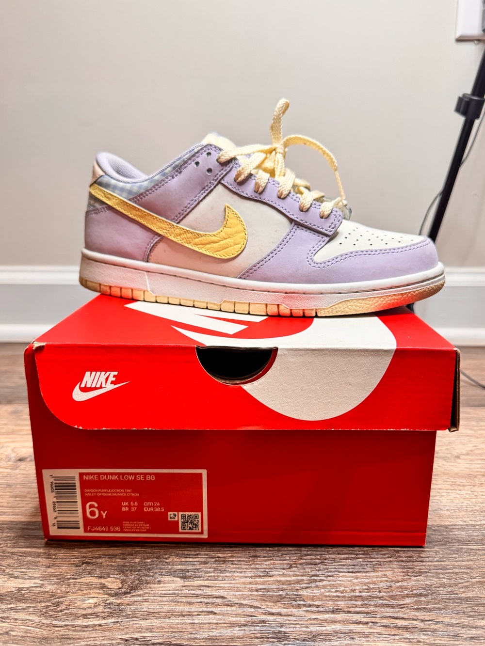 Nike Kids Dunk Low SE - Lavender, Yellow & Cream - Picture 1 of 3
